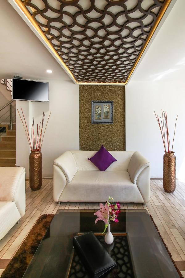 Icon Suites By Bhagini Бангалор Екстериор снимка